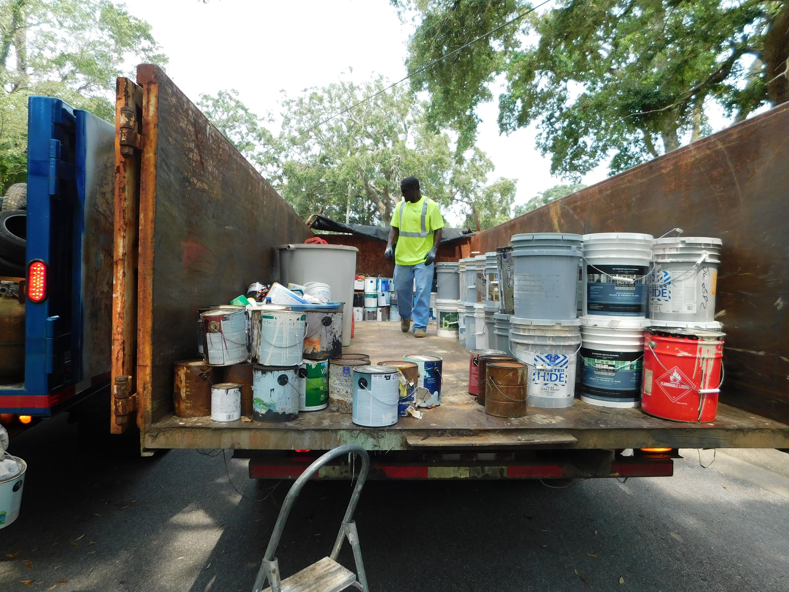 Neighborhood cleanup
