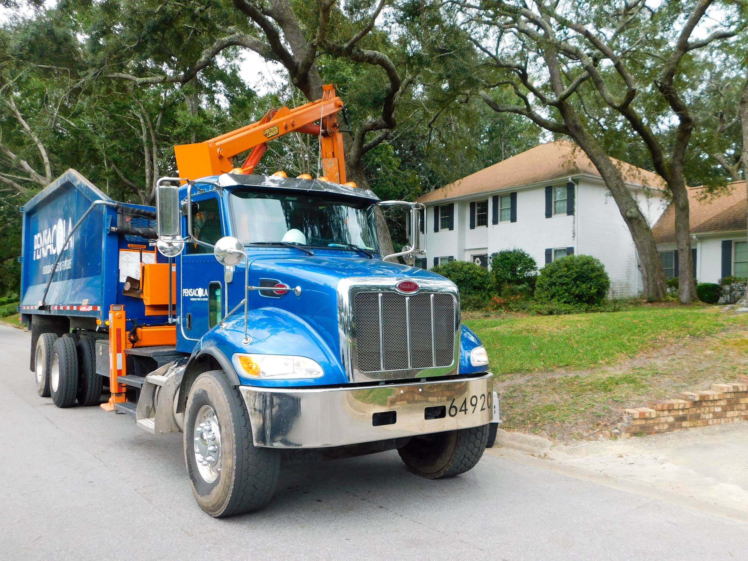 Mayor's neighborhood cleanup